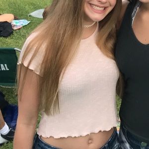 Lettuce Edge Top